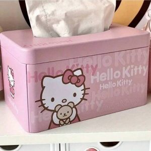 1pc Hello KT Desktop Tissue Box - Napkin Box Cute Cartoon Metal Tissue Box Metal Office Supplies Tissue Storage Box Suitable For Home Office Dormitory Decorations Home Decorations - Table Tissue Decoration Box - Holiday Gifts - Room Decoration - Home Interior Decoration - Christmas Gift Pink